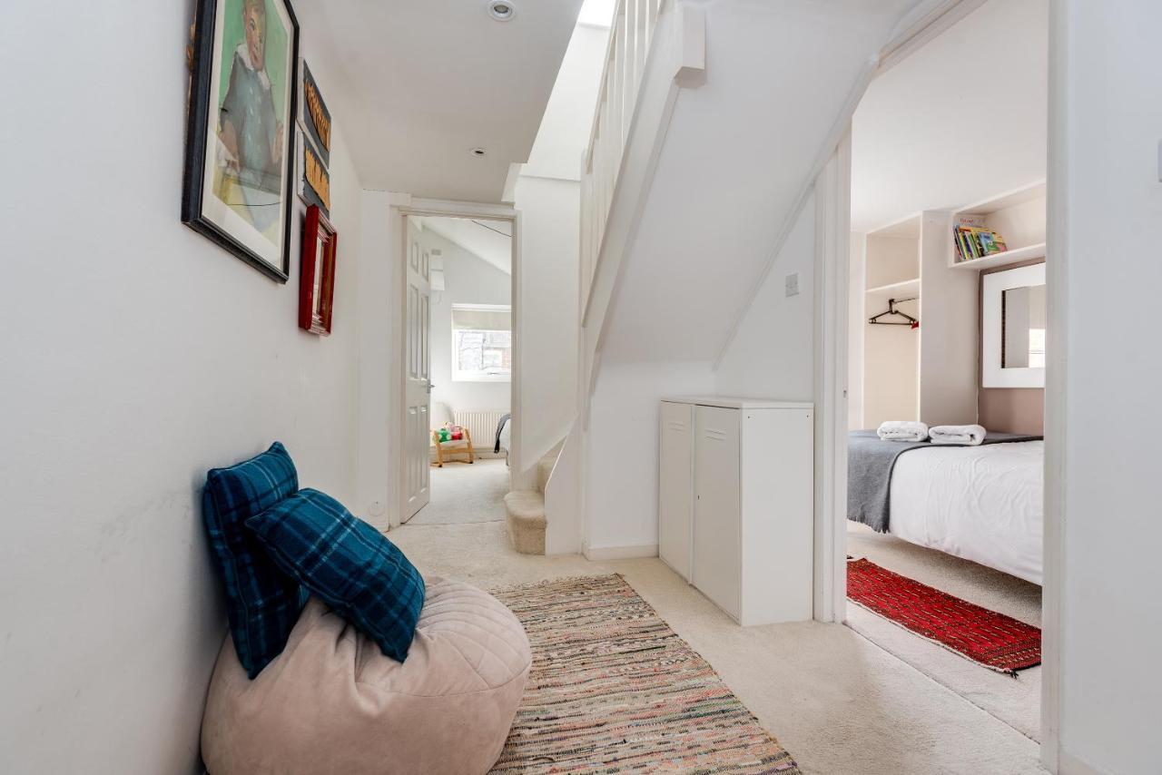 Characterful & Cosy Jericho House *